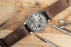 手表磕碰修复秘籍：浪琴表迷不容错过的实用指南